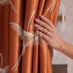 Kiremit Magia Özel Nakışlı Saten Fon Perde